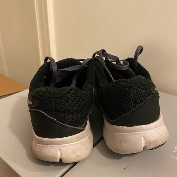 Nike Sneakers - Picture 4 of 4